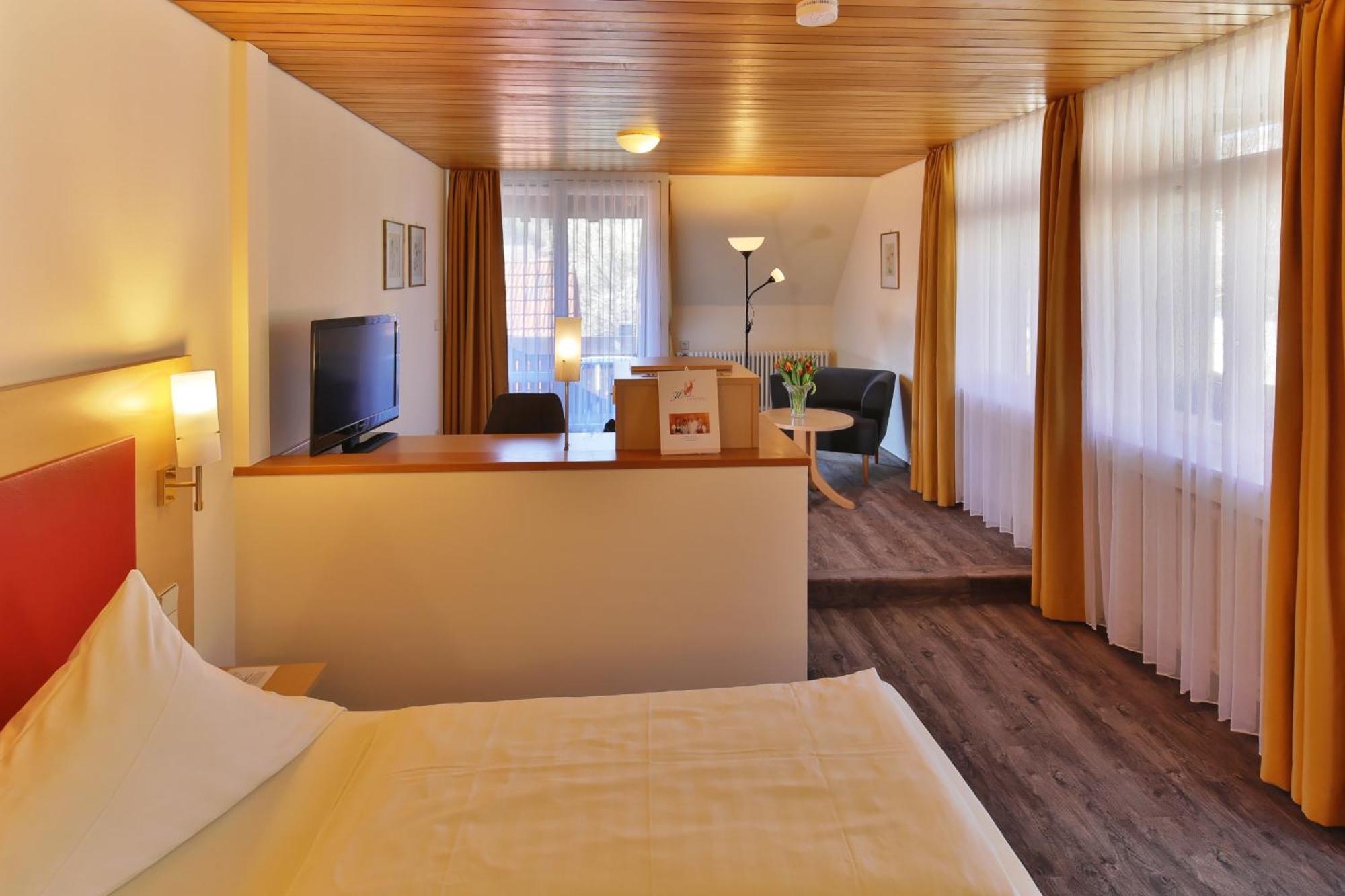 גלוטרטל Hotel Hirschen מראה חיצוני תמונה